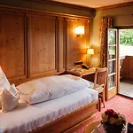 Christl Am Hotel 4*