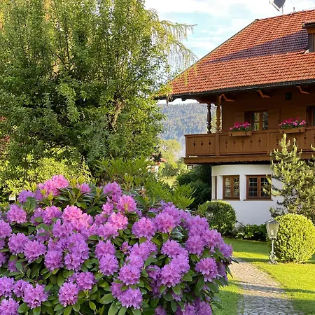 Christl Am Hotel Bad Wiessee