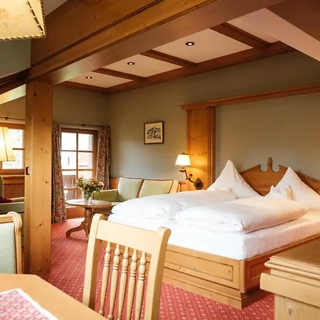 Christl Am Hotel Bad Wiessee